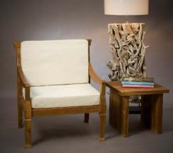 כורסא מעץ טיק - וסטו VASTU - גלריית רהיטים מעץ מלא 