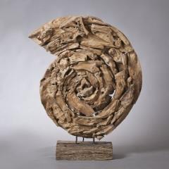 פסל ספירלה - וסטו VASTU - גלריית רהיטים מעץ מלא 