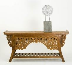 קונסולה מעץ טיק בגילוף אינדונזי אומנותי - וסטו VASTU - גלריית רהיטים מעץ מלא 
