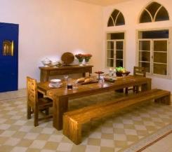 שולחן אוכל ארוך - וסטו VASTU - גלריית רהיטים מעץ מלא 