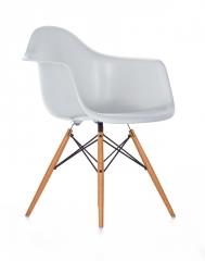 כסא לבן עם רגלי עץ - נטורה רהיטי יוקרה