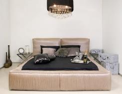 מיטה זוגית מונחת - זהבי גלרייה לעיצוב