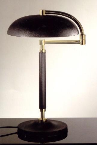 מנורת שולחן שחורה - נטורה רהיטי יוקרה