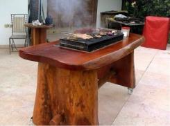 שולחן מעץ מלא - מי השרון