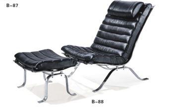 כיסא עם הדום B88 - היבואנים
