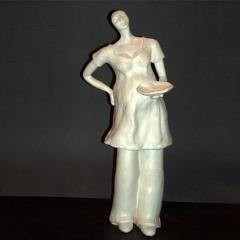 פסל נשים בלבן 4 - סטודיו דבורה