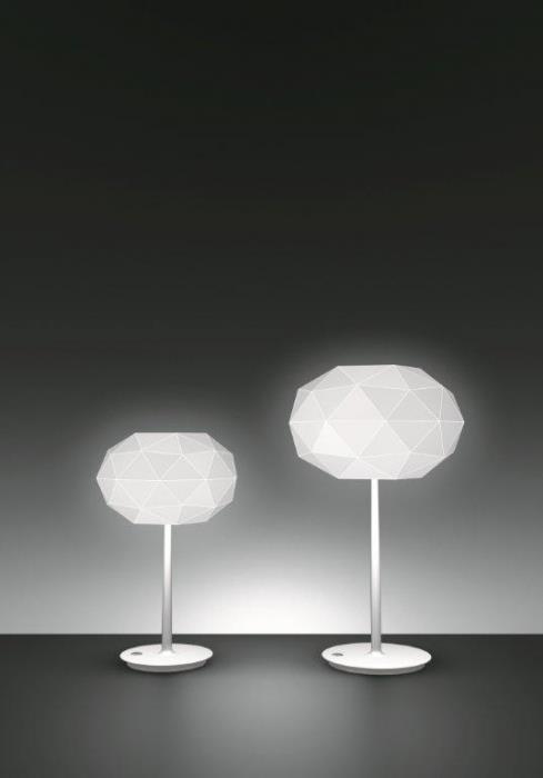מנורת שולחן מודרנית - קמחי תאורה