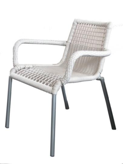 כסא לבן לגינה - ק.ד. בלקוני בע"מ - ריהוט בהתאמה אישית