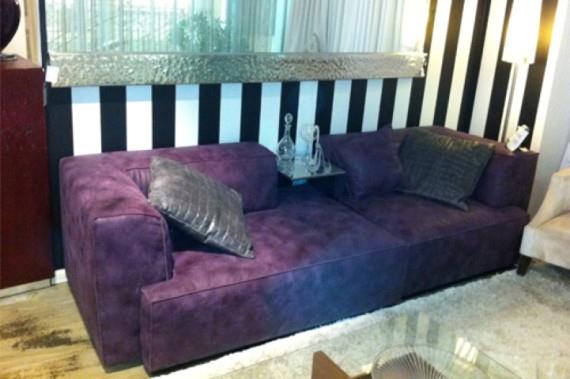 ספה סגולה - נושה עיצובים