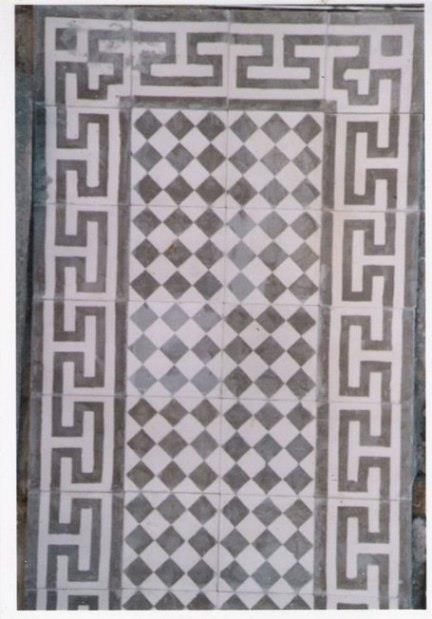 שטיח אבן שחור לבן - אולימפיה דיזיין