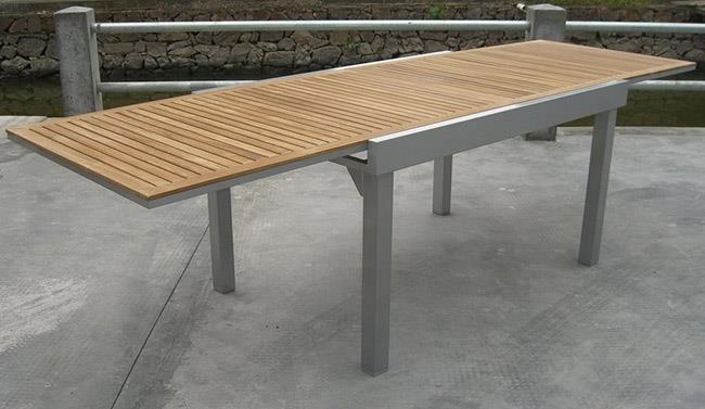 שולחן עץ נפתח לגינה - לה גן - ריהוט גינה וגן