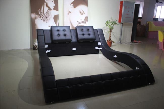 מיטת עור בעיצוב יחודי - להב רהיטים היבואן