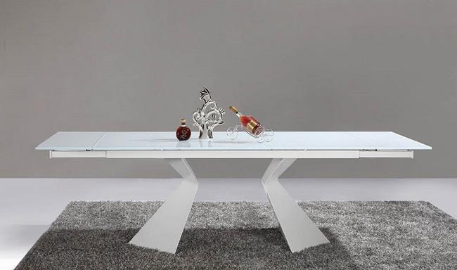 שולחן אוכל יחודי - להב רהיטים היבואן