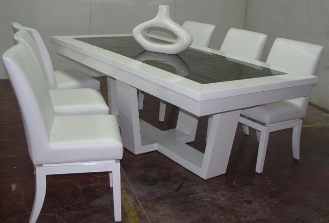 שולחן מעוצב לפינת אוכל - להב רהיטים היבואן
