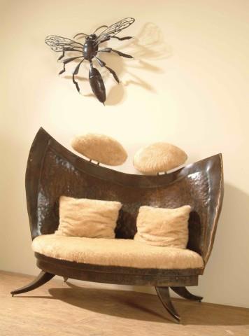 כורסא בעבודת נפחים - גלריית נתיש