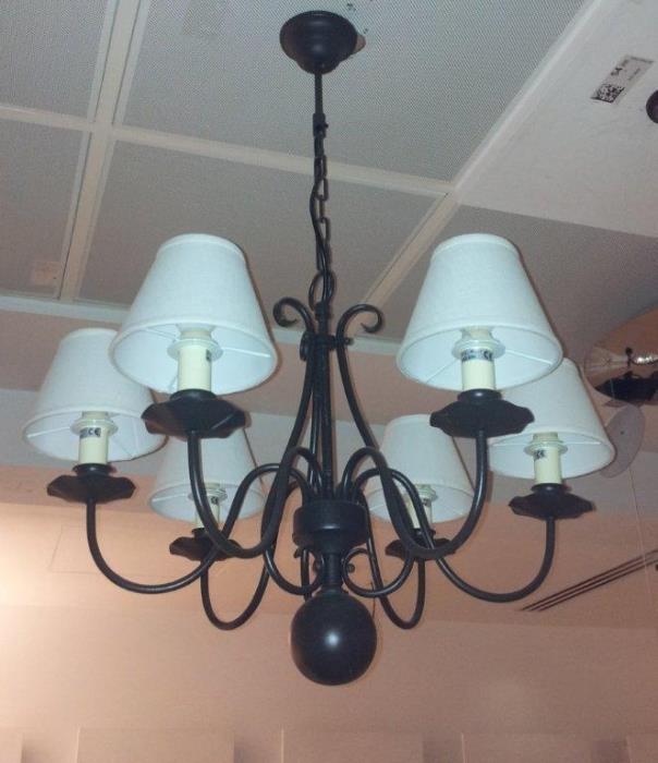 מנורת תליה 6 קנים - קמחי תאורה - עודפים