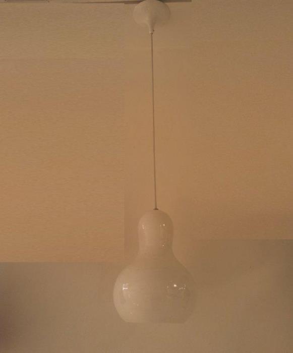 מנורת תליה עגולה - קמחי תאורה - עודפים