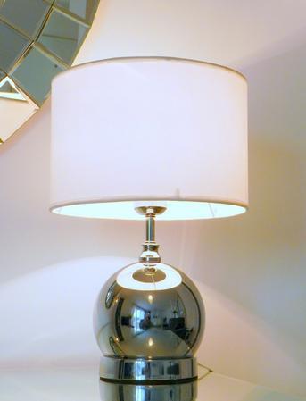 מנורת שולחן מתכת - Besto gallery