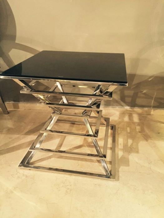 שולחן צד מרשים - נוף עיצובים פלוס בע"מ