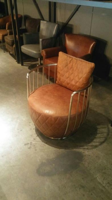 כורסא מעוצבת - נוף עיצובים פלוס בע"מ