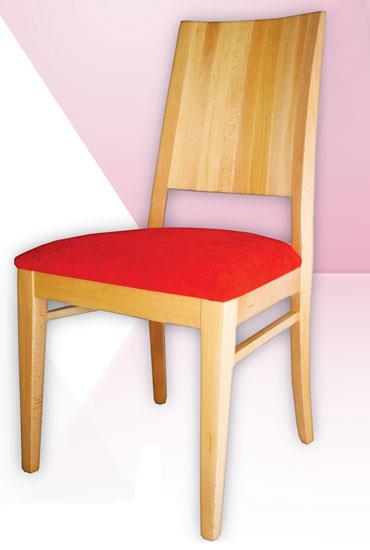 כסא עם ריפוד אדום - גלריית האומנים