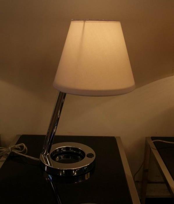 מנורת כרום לשולחן - קמחי תאורה outlet