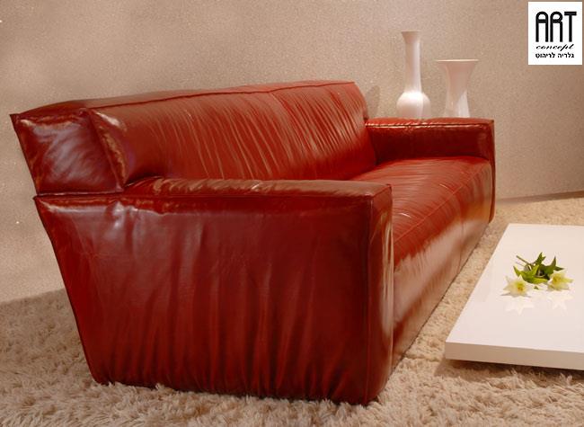 ספה אדומה מעור - ART - גלריה לריהוט