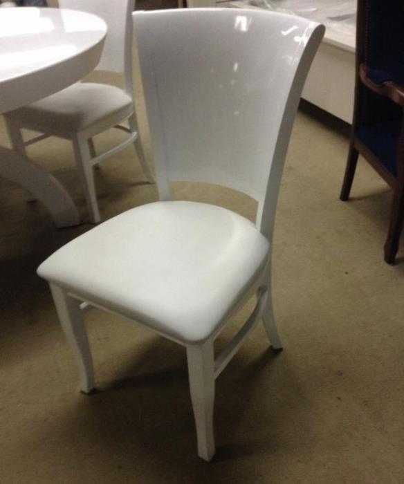 כסא לבן לשולחן אוכל - רהיטי המושבה 