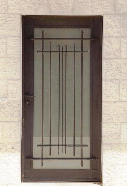 דלת בלגית - רוםסן - אומנות הפרופיל הבלגי