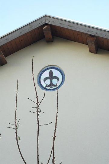 חלון פרופיל בלגי עגול - רוםסן - אומנות הפרופיל הבלגי