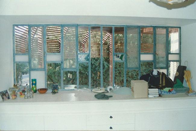 חלון בלגי מיוחד - רוםסן - אומנות הפרופיל הבלגי