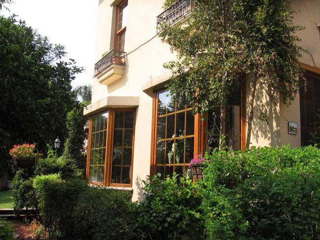 חלון צרפתי חום - חלונות מרווין ישראל