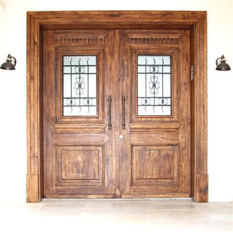 דלת כניסה מעוצבת - madera living style