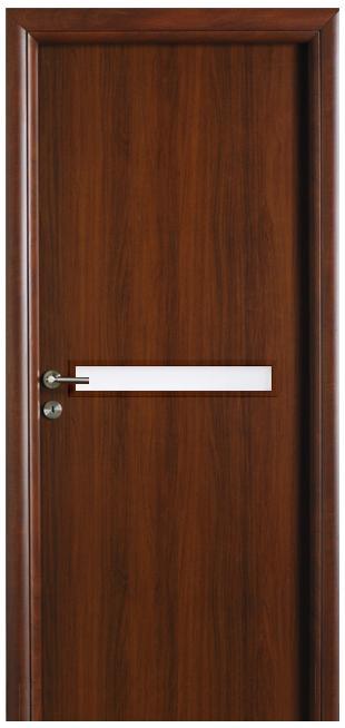 דלת אגוז עם צוהר - ח. גמליאל דלתות