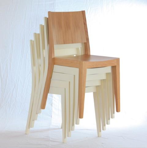 כסאות נערמים עץ - כסאות בעיקר