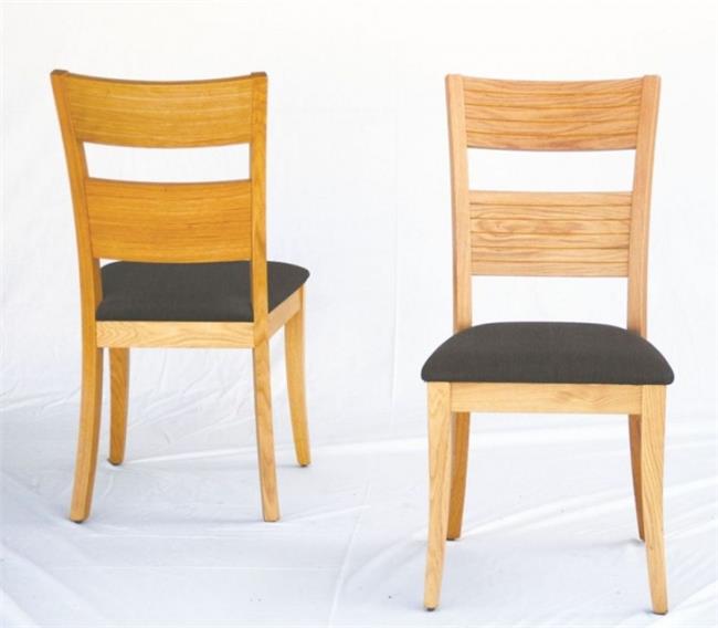 כסאות בגוון אלון - כסאות בעיקר