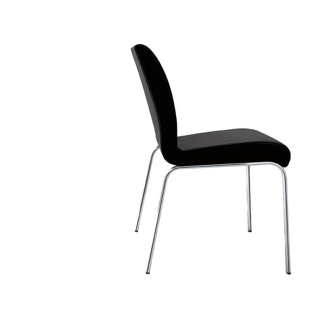 כסא שחור מרשים - כסאות בעיקר