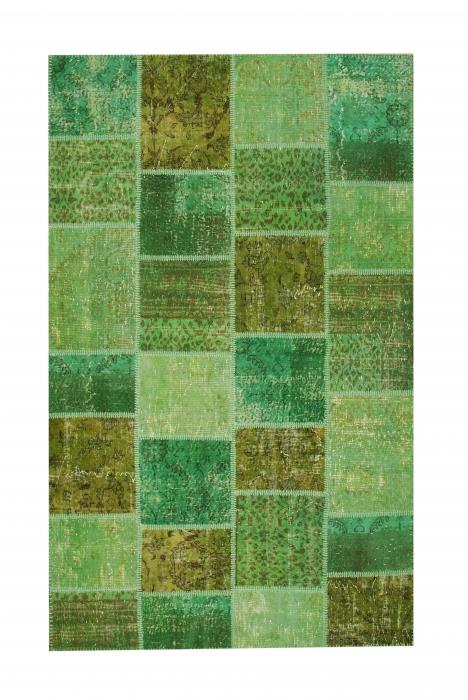 שטיח פאטצ' ירוק בהיר - כרמל FLOOR DESIGN