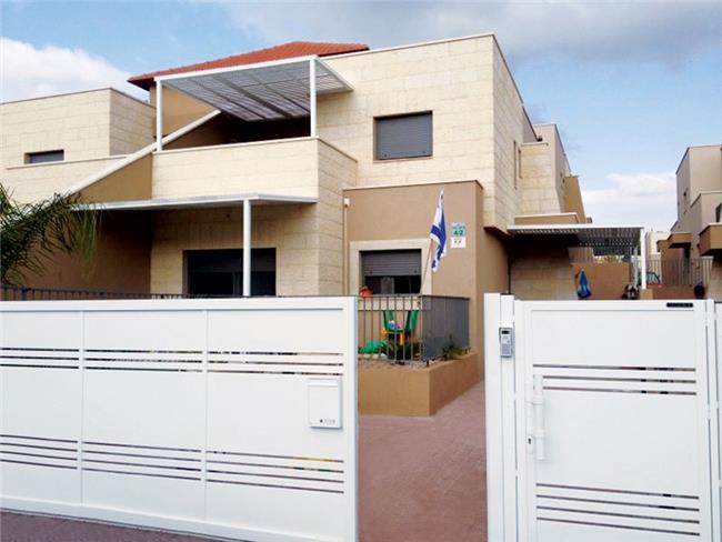 שערי חניה מתרוממים - טרלידור
