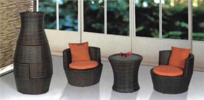 רהיטים לגינה - כסא נדנדה