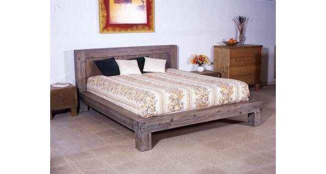 מיטת קורות עץ - עמירם עיצוב