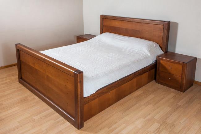 מיטה זוגית מעץ מלא - עמירם עיצוב