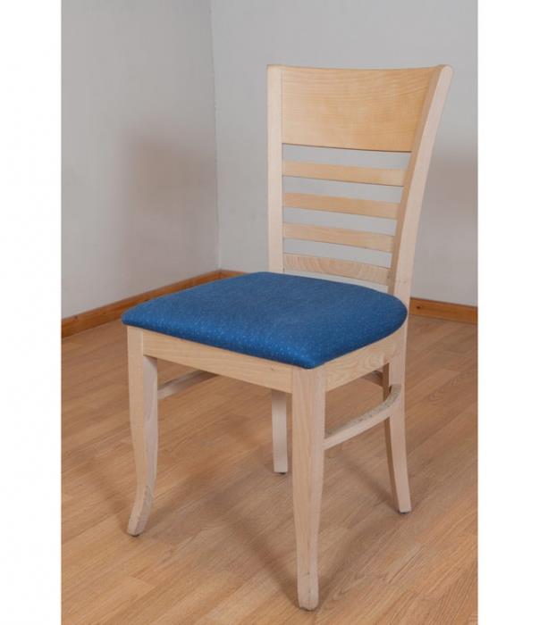 כסא ריפוד כחול - עמירם עיצוב