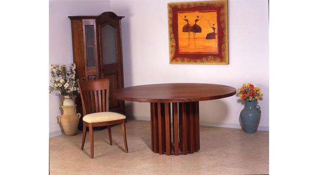 שולחן עגול מהגוני - עמירם עיצוב