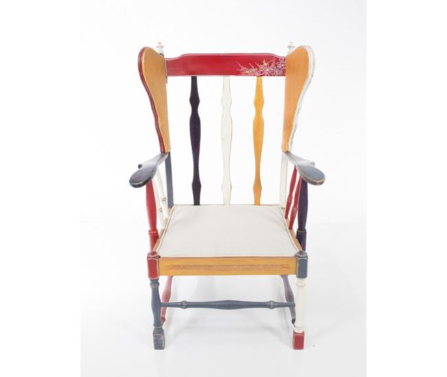כיסא וינטאג' צבעוני - one piece