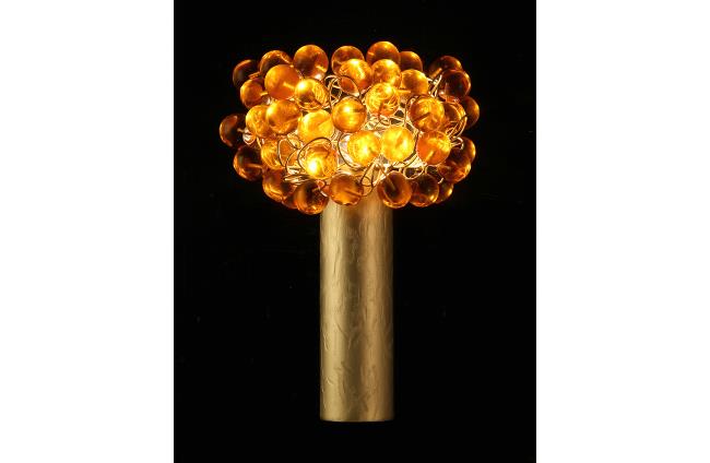 מנורות קיר כדורי זהב - אלומה - עיצוב ותכנון תאורה