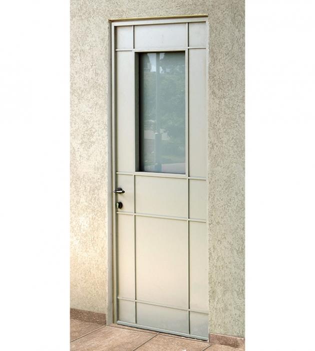דלת אלומיניום - אלומטל מעטפת לבניין בע"מ