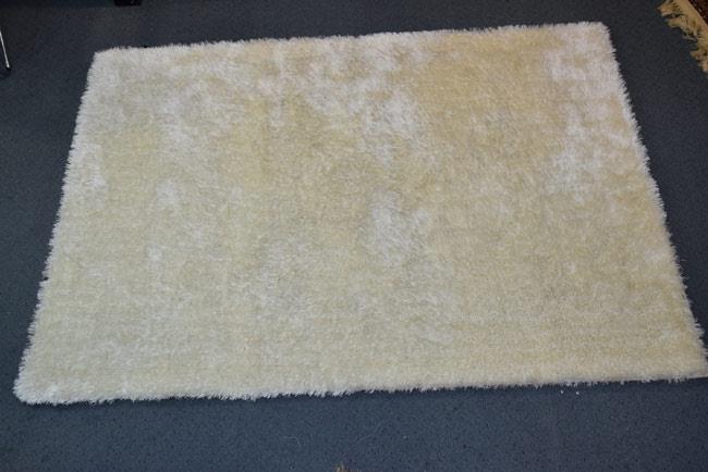 שטיח שמנת - ראגס שטיחים