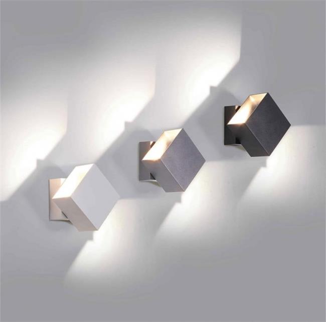 מנורת קיר דגם ליזה - אופק תאורה חוץ ופנים