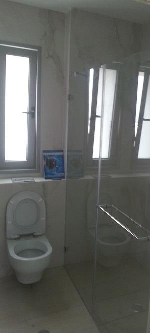 מקלחון בהתאמה אישית - מעוז ונציה